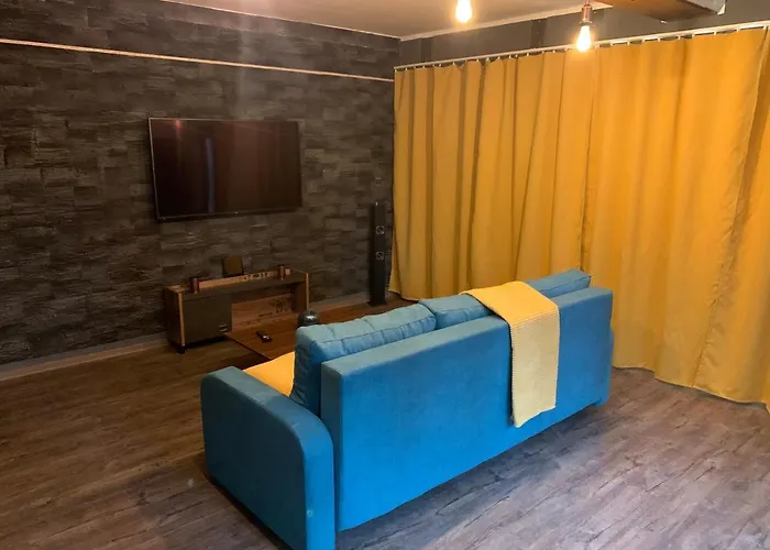 2 4* Ostrava